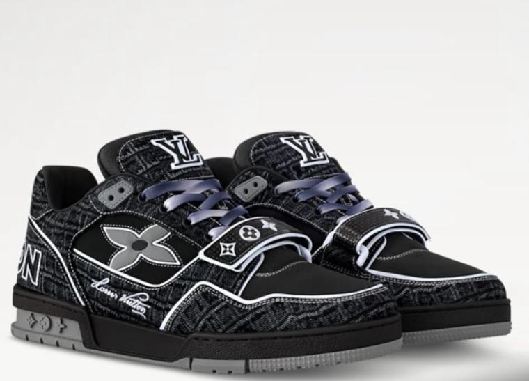 lovis Vuitton men's shoe