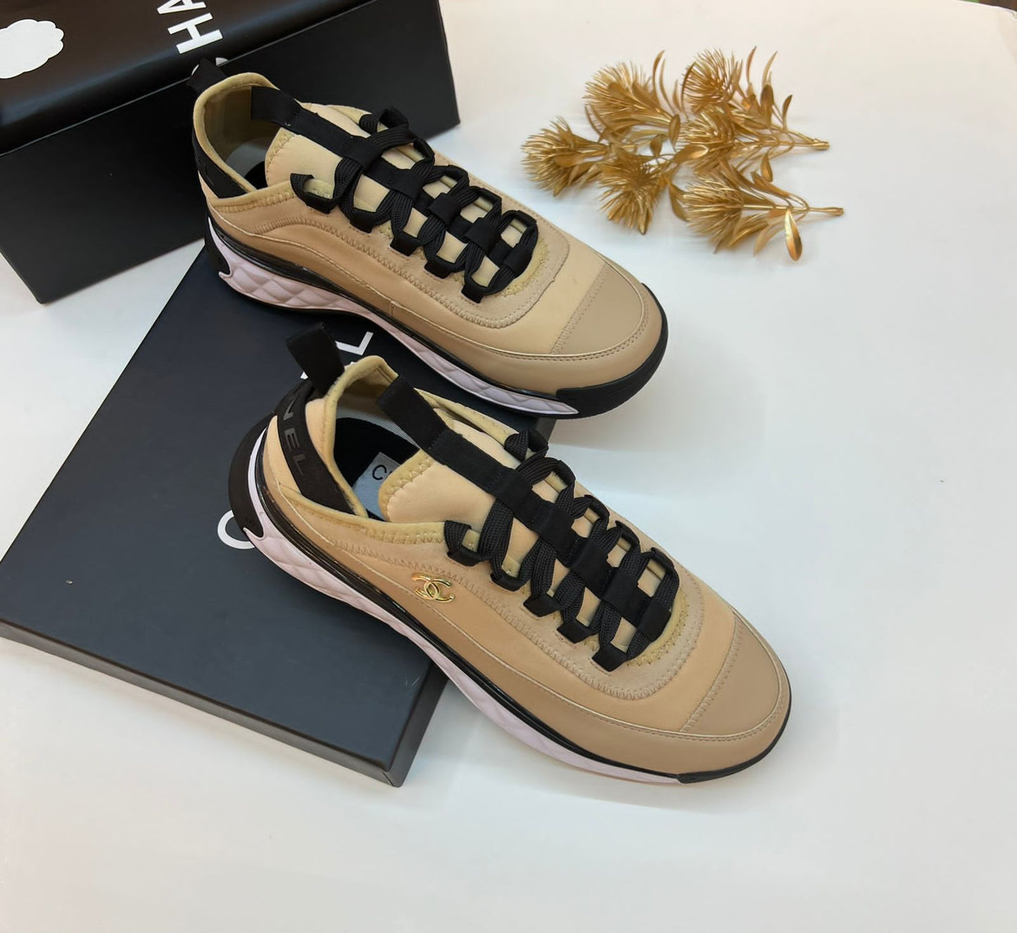 CHANEL Casual Sneakers