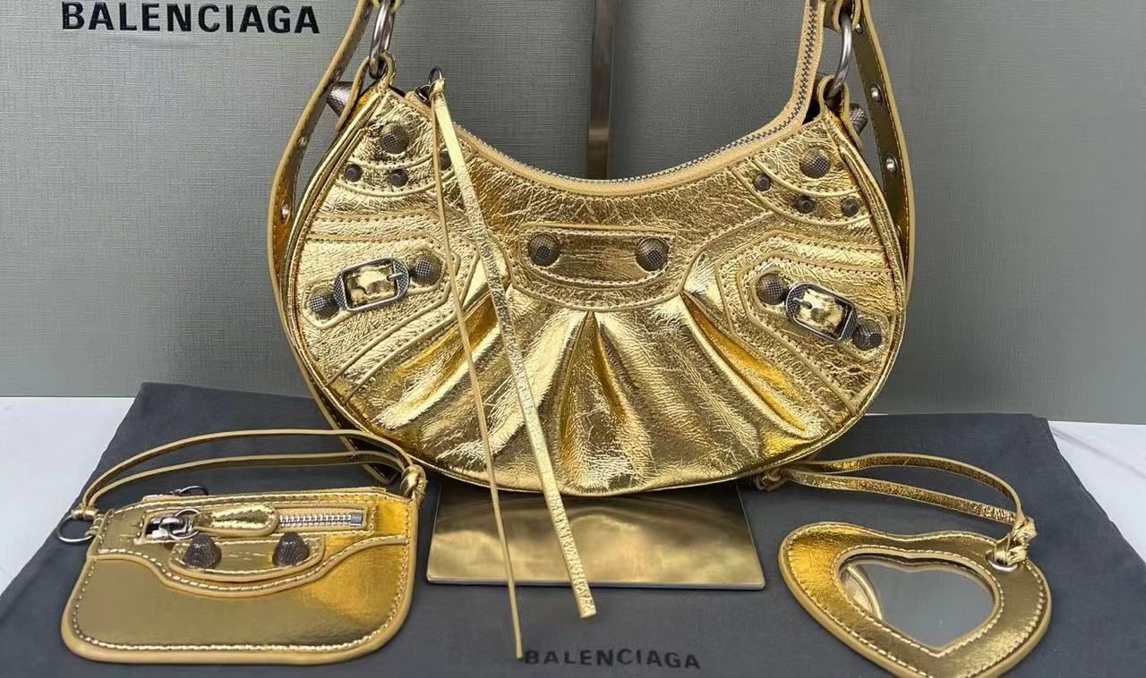 Balenciaga XS Le Cagole Leather Shoulder Bag - Aone Brands Dubai