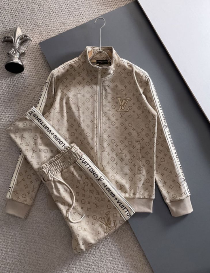 lovis Vuitton men's dress