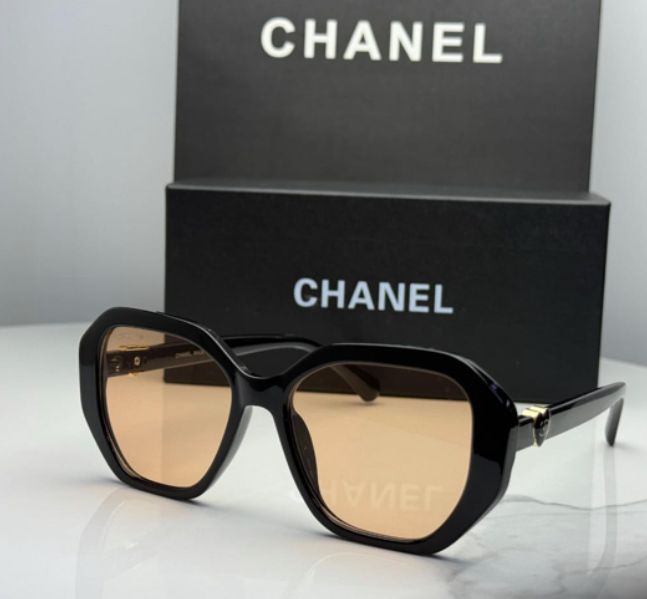 Channel Women's Glasses