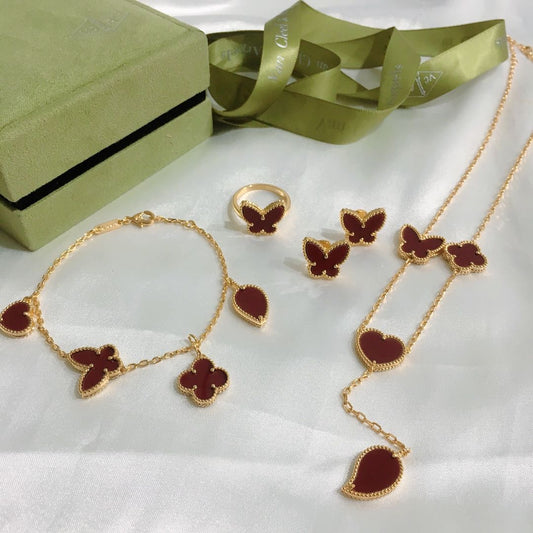 Van Clef Jewelry Set