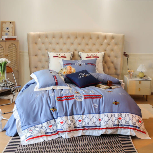 Louis Vuitton King Size Bedsheet Set