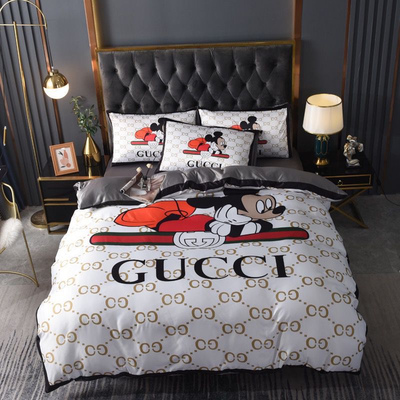 Gucci King Size Bedsheet Set