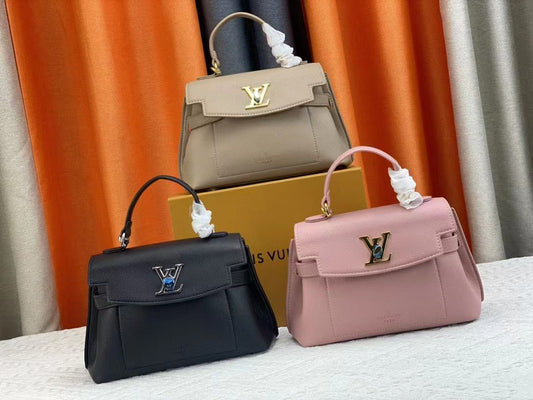 Louis Vuitton Women's Bag