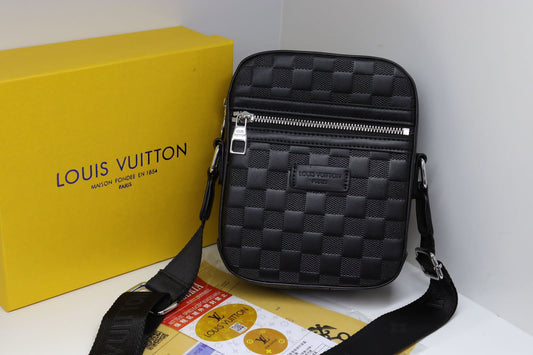 Louis Vuitton Men's Bag