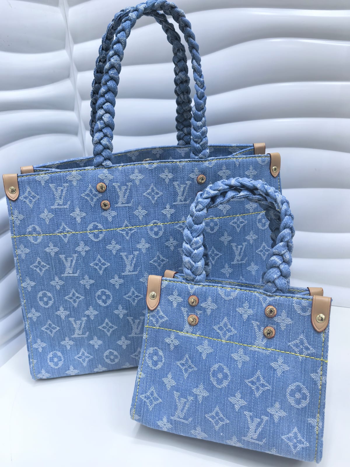 Louis Vuitton Women's Bag