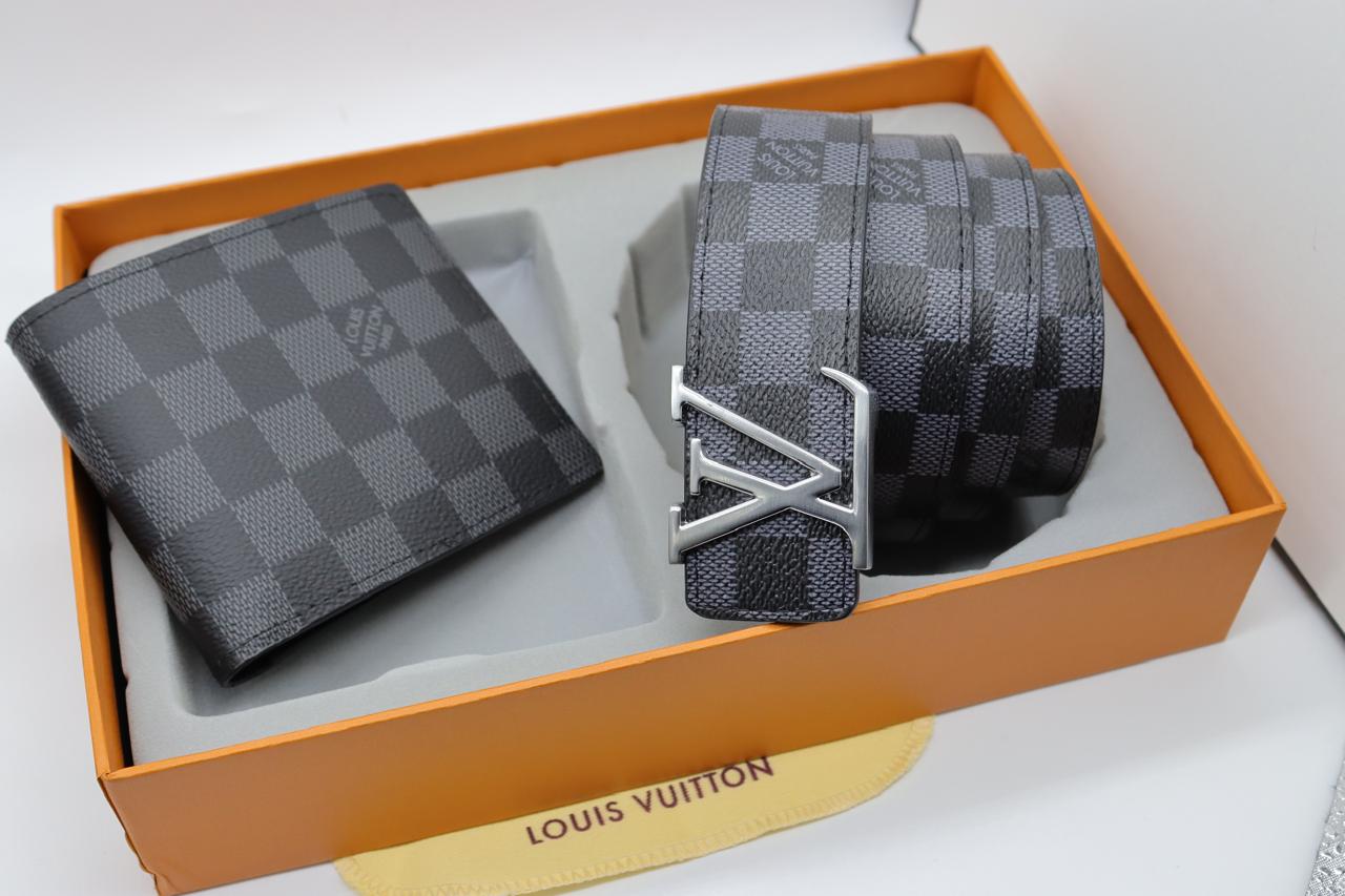 LOUIS VUITTON Belt & Wallet