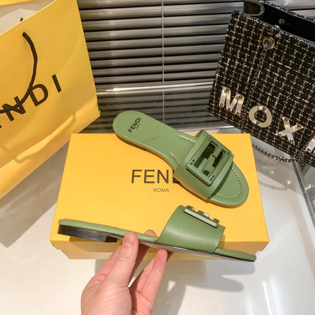 Fendi Women Signature Slippers - Aone Brands Dubai