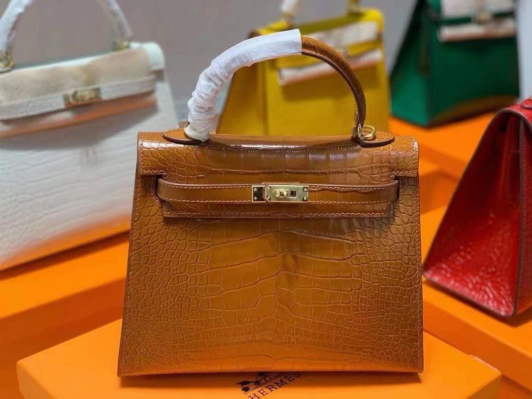 Hermes Kelly Handbag - Aone Brands Dubai