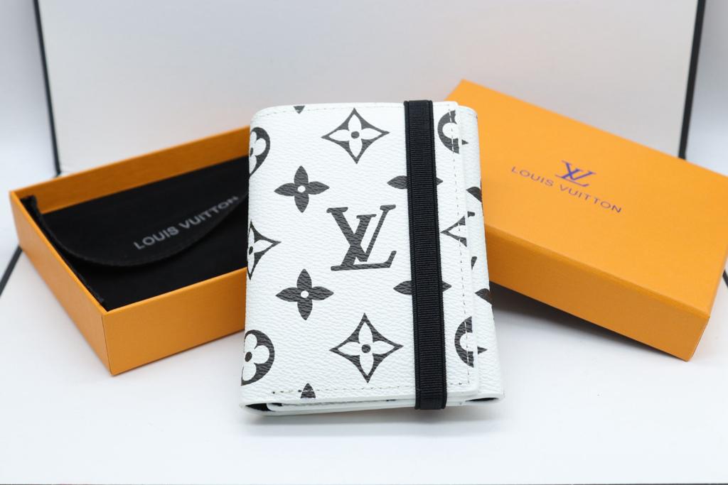 LOUIS VUITTON Men's Wallet