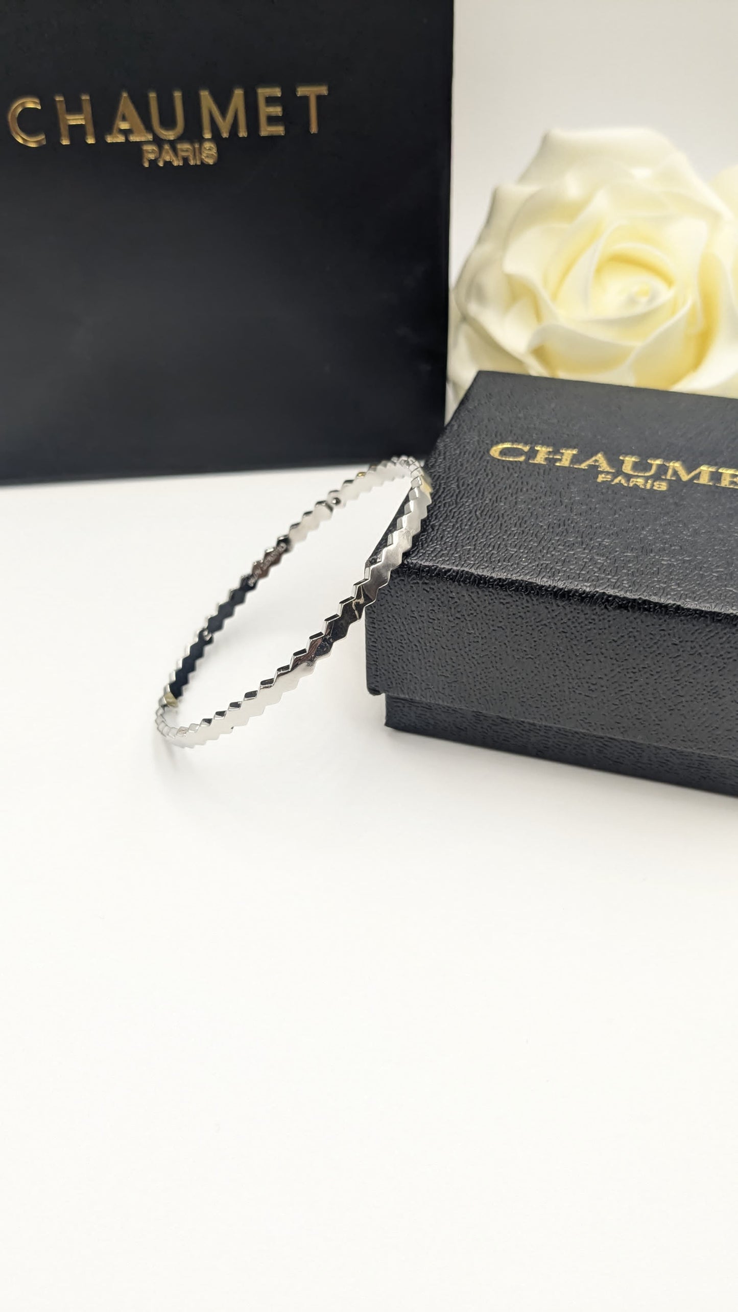 Chaumet Paris Womens Bangles