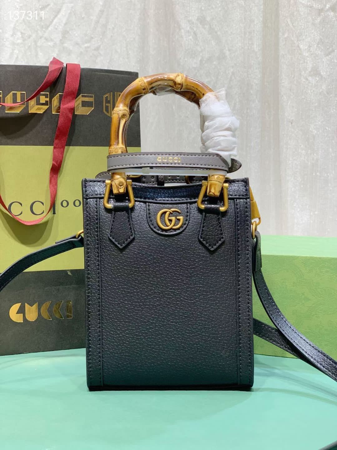 GUCCI DIANA HANDBAG