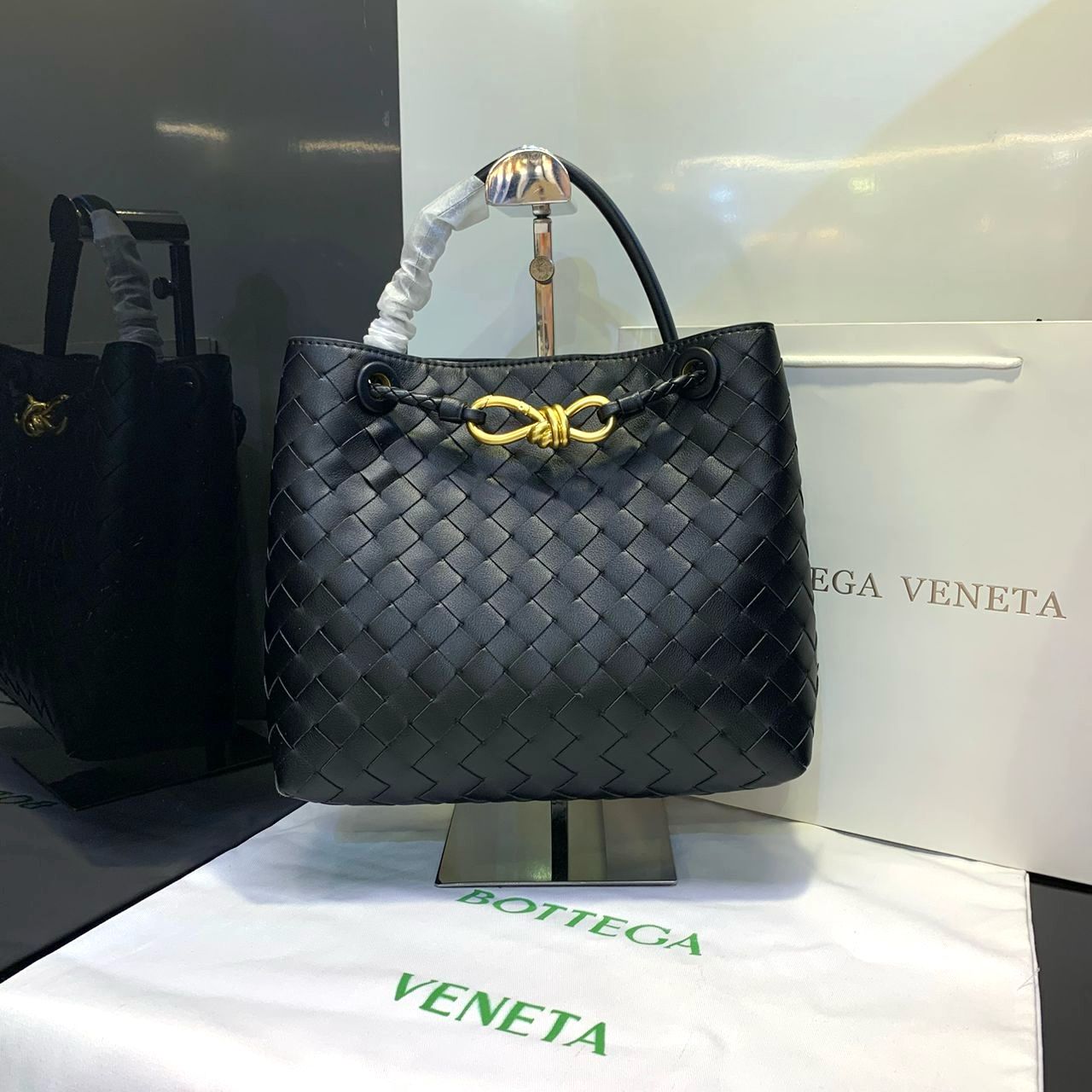 BOTTEGA VENETA Andiamo