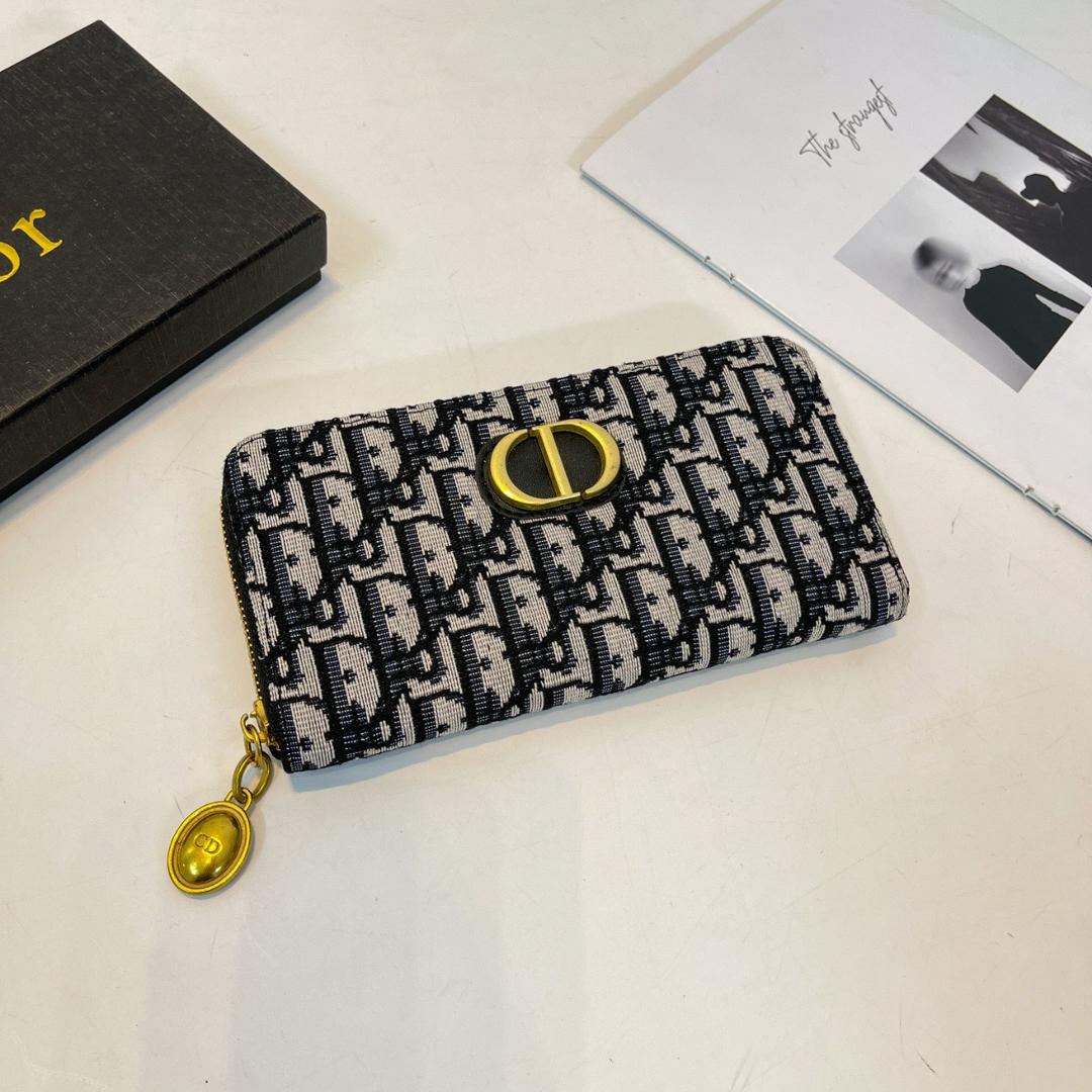 Flat view of Dior women’s patterned wallet