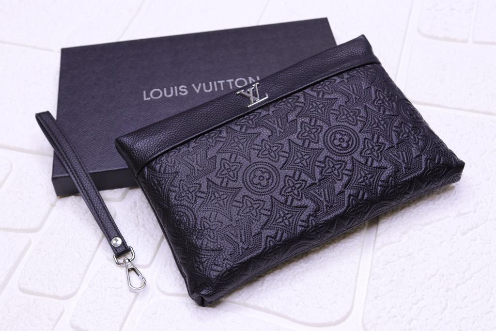 Louis Vuitton Men's Hand Purse