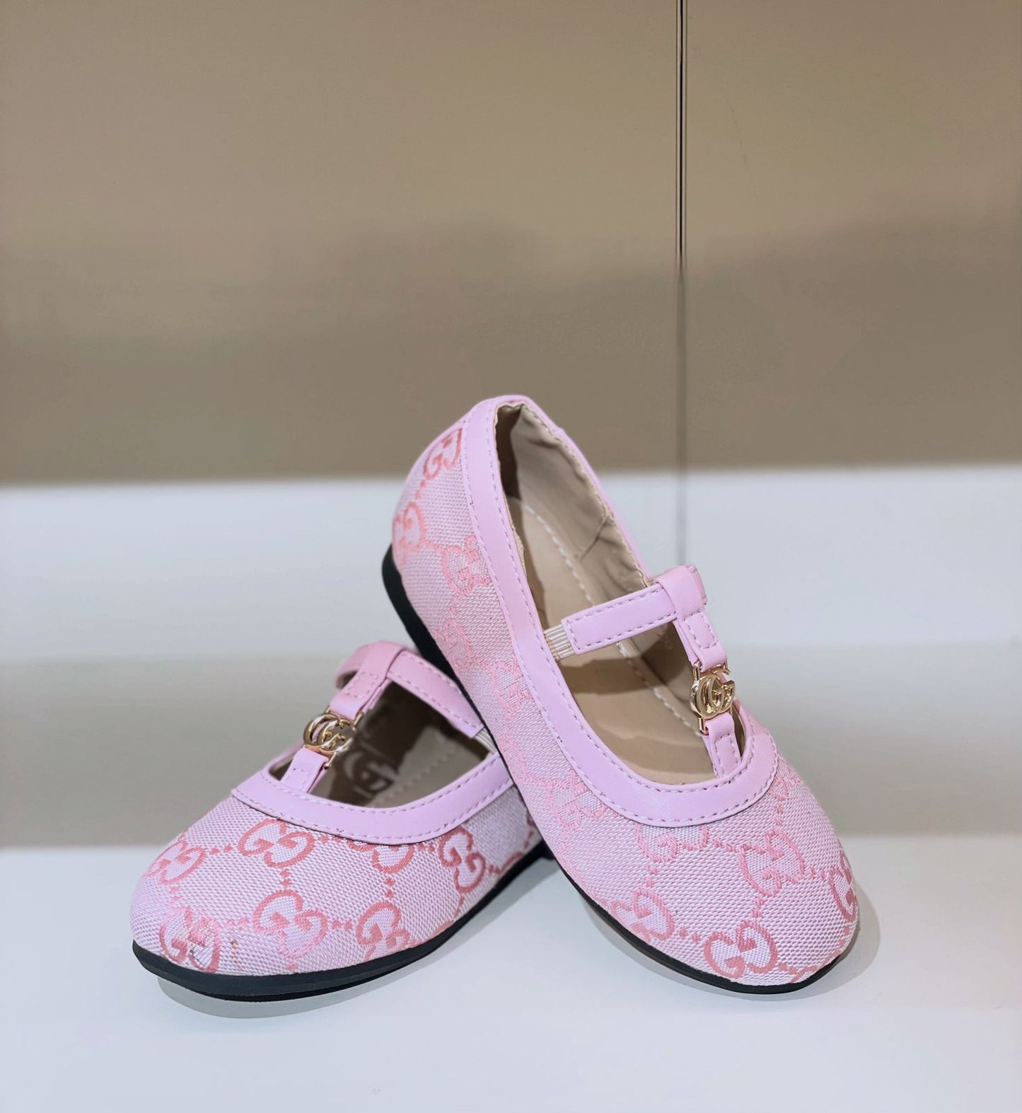 Gucci Kids Shoes - Aone Brands Dubai