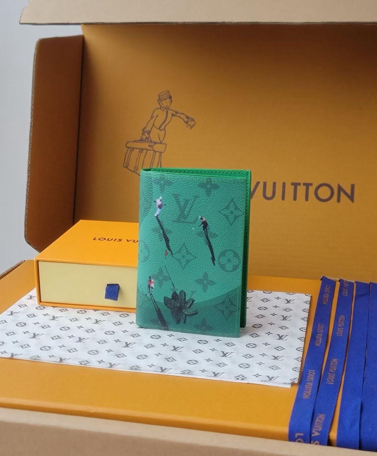 Louis Vuitton Men's Wallet - Aone Brands Dubai