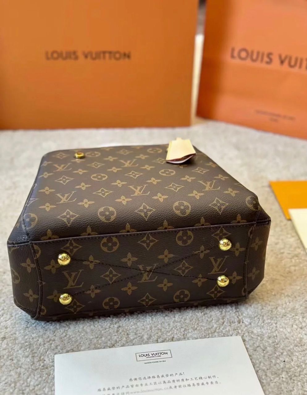 Lovis Vutton Women's Bags - Aone Brands Dubai