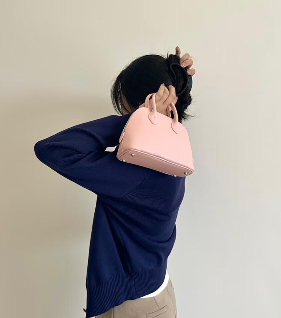 Hermes Women's Bag - Aone Brands Dubai