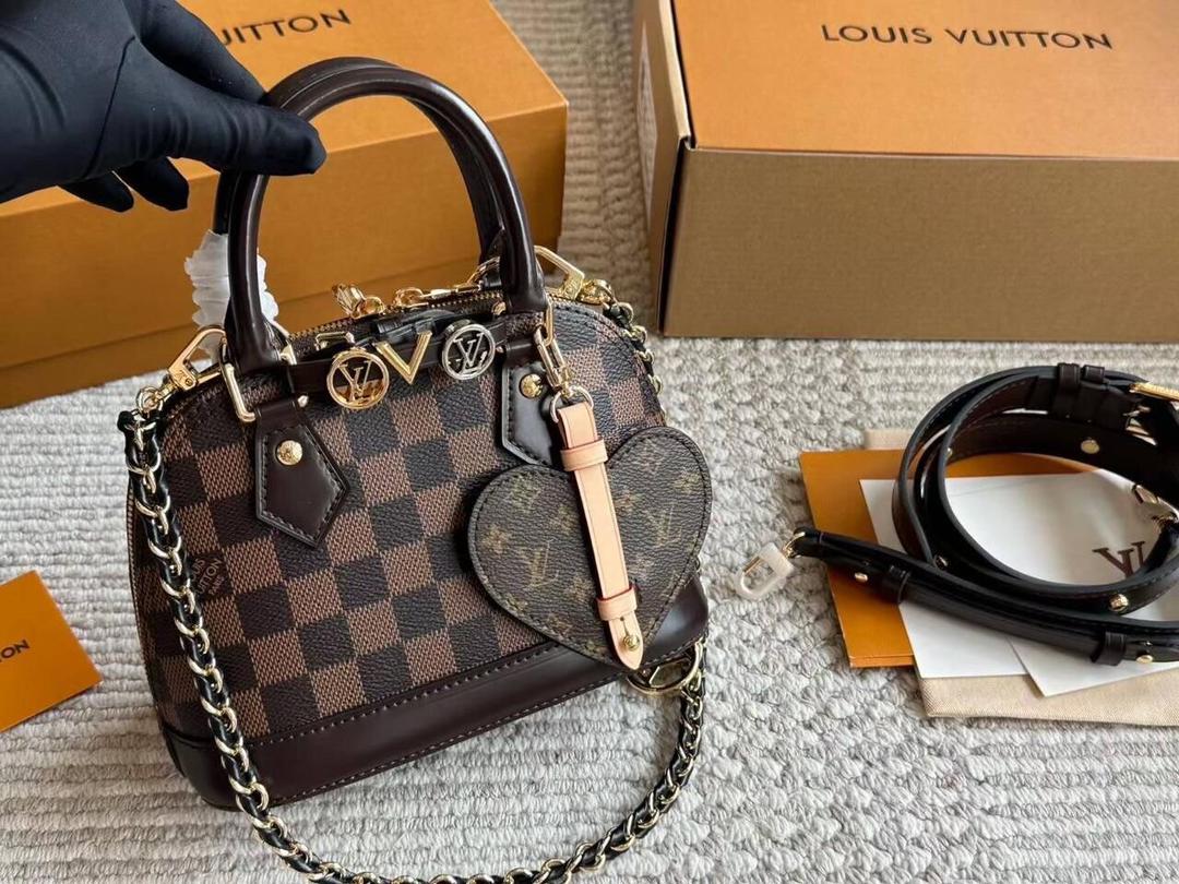 Lovis Vutton Women's Bags - Aone Brands Dubai