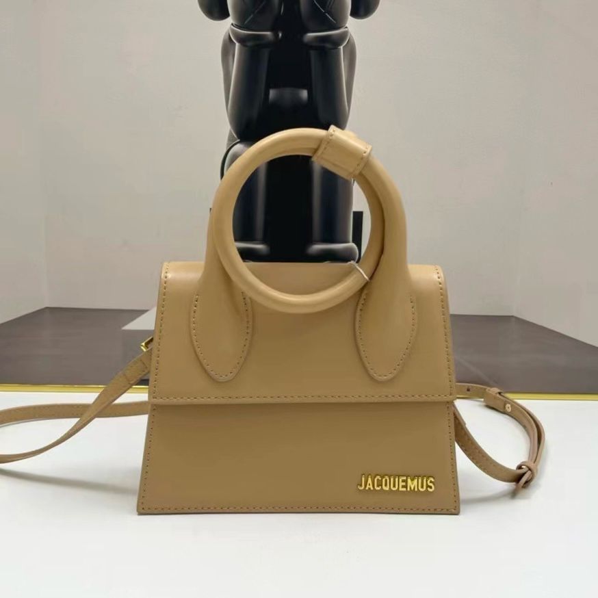 Jacquemus Le Chiquito Nœud tote bag