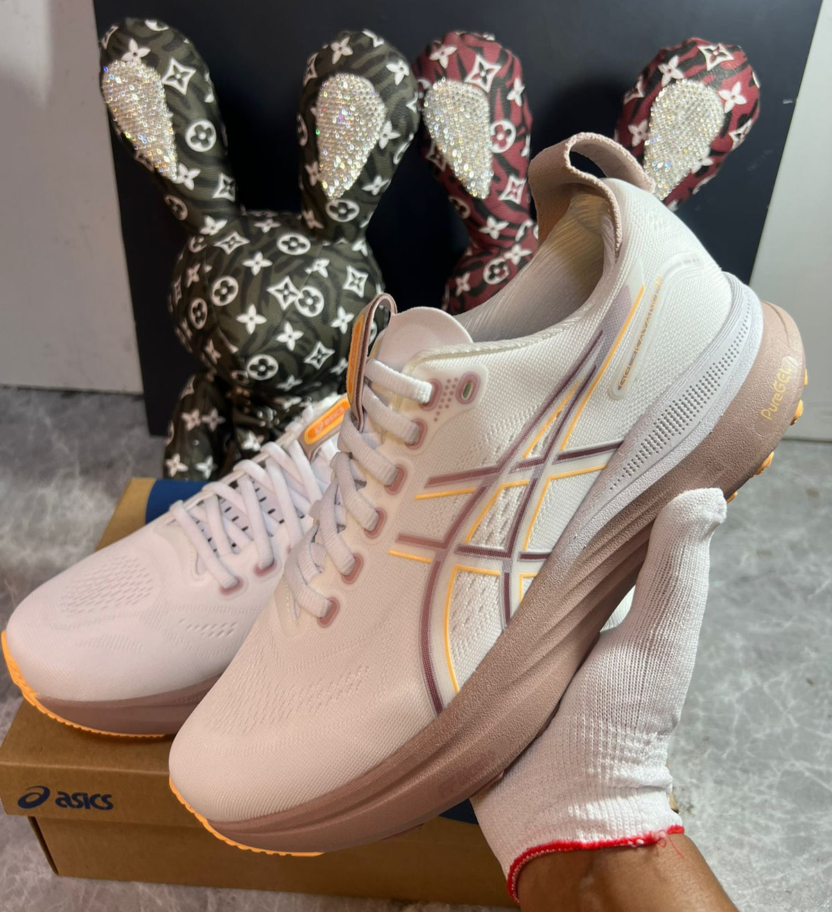 ASICS GT-2000 13 TR Nature Bathing Pearl Pink lifestyle view