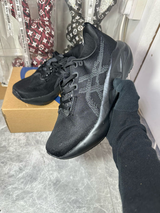 ASICS Novablast black running shoes available in UAE