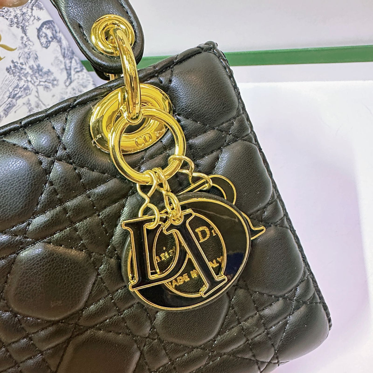 Black Dior style Lady handbag with chain strap for women