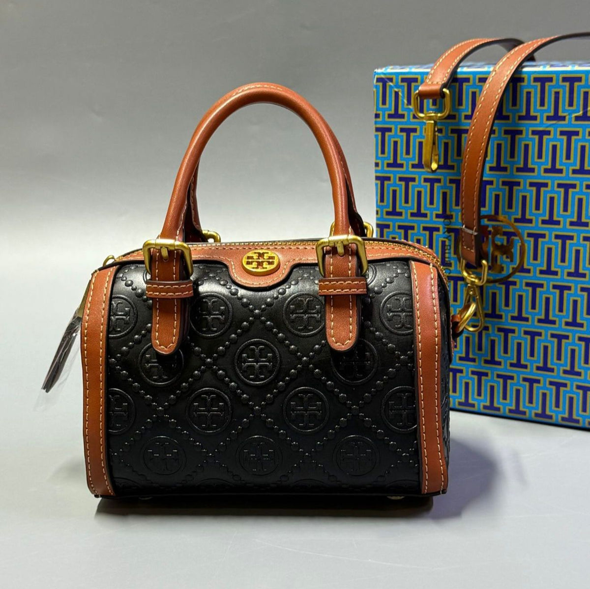 Bown Tory Burch style handbag with elegant gold detailing