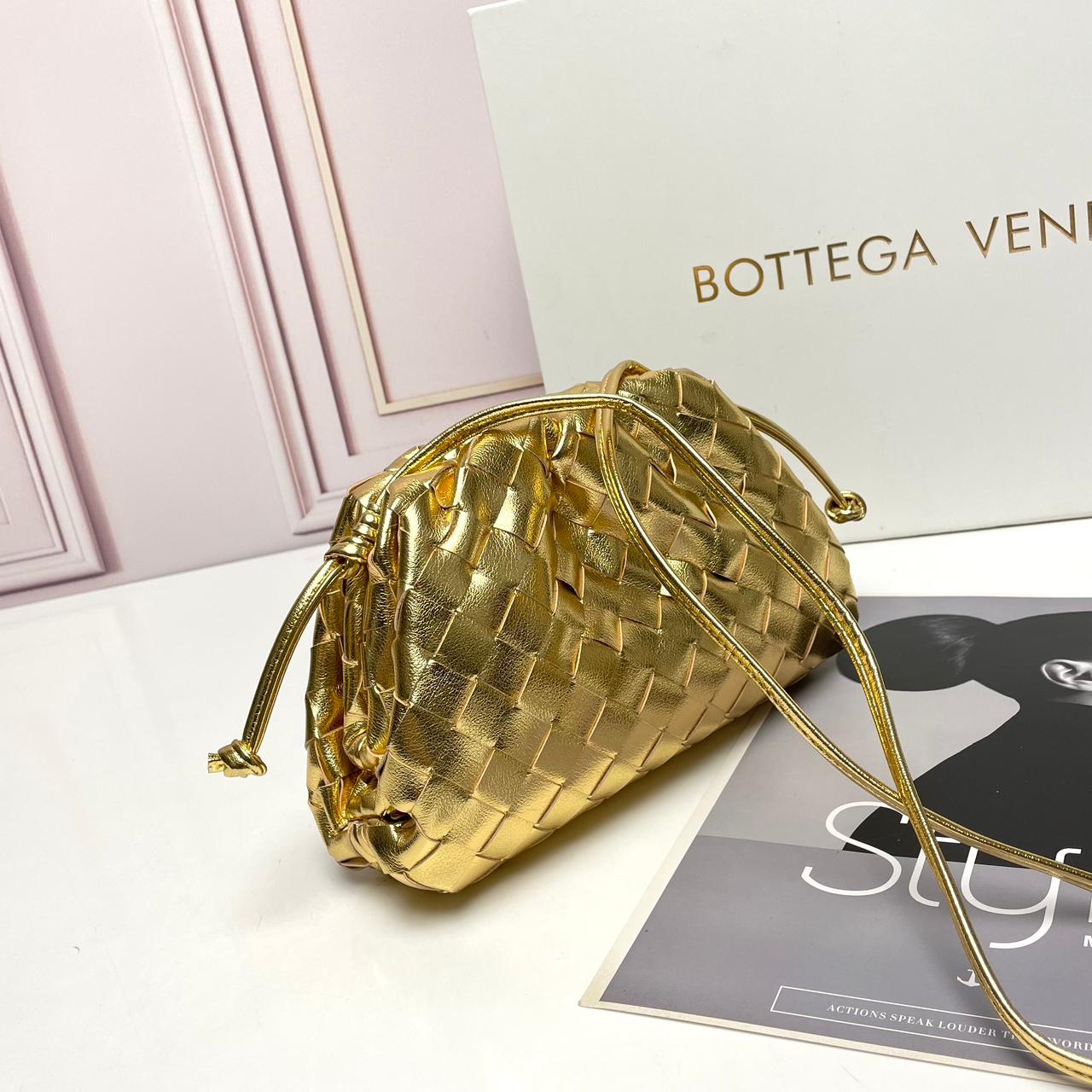 BOTTEGA VENETA Nappa Intrecciato Medium Size Bag