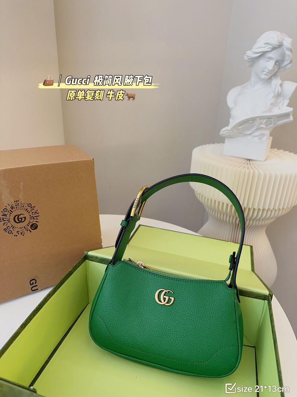 Gucci Aphrodite Shoulder Bag