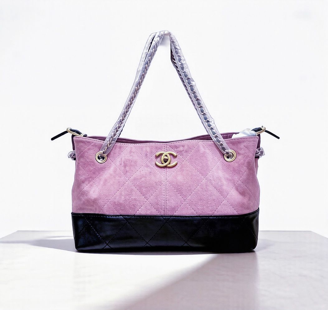 Pink Chanel women's handbag