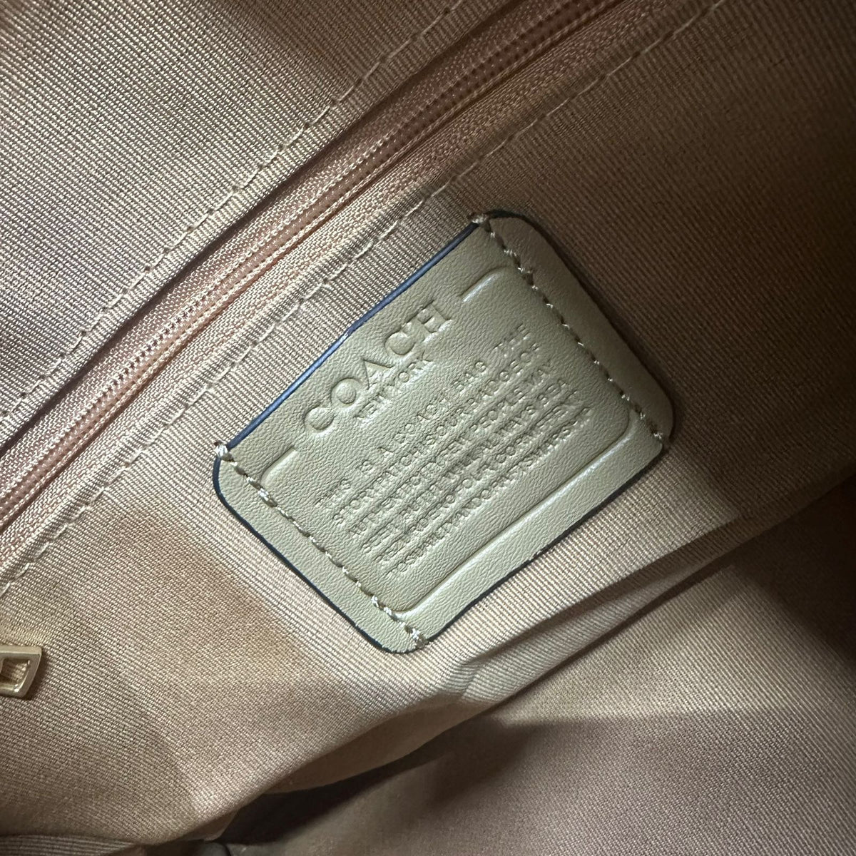 Internal Coach leather storypatch patch inside signature women bag