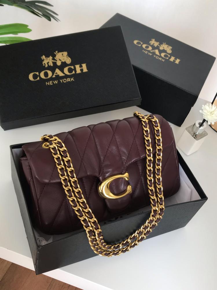 Burgundy Coach women’s chain shoulder bag