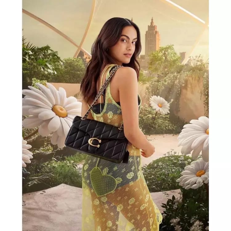 Women’s quilted chain bag styled with an outfit