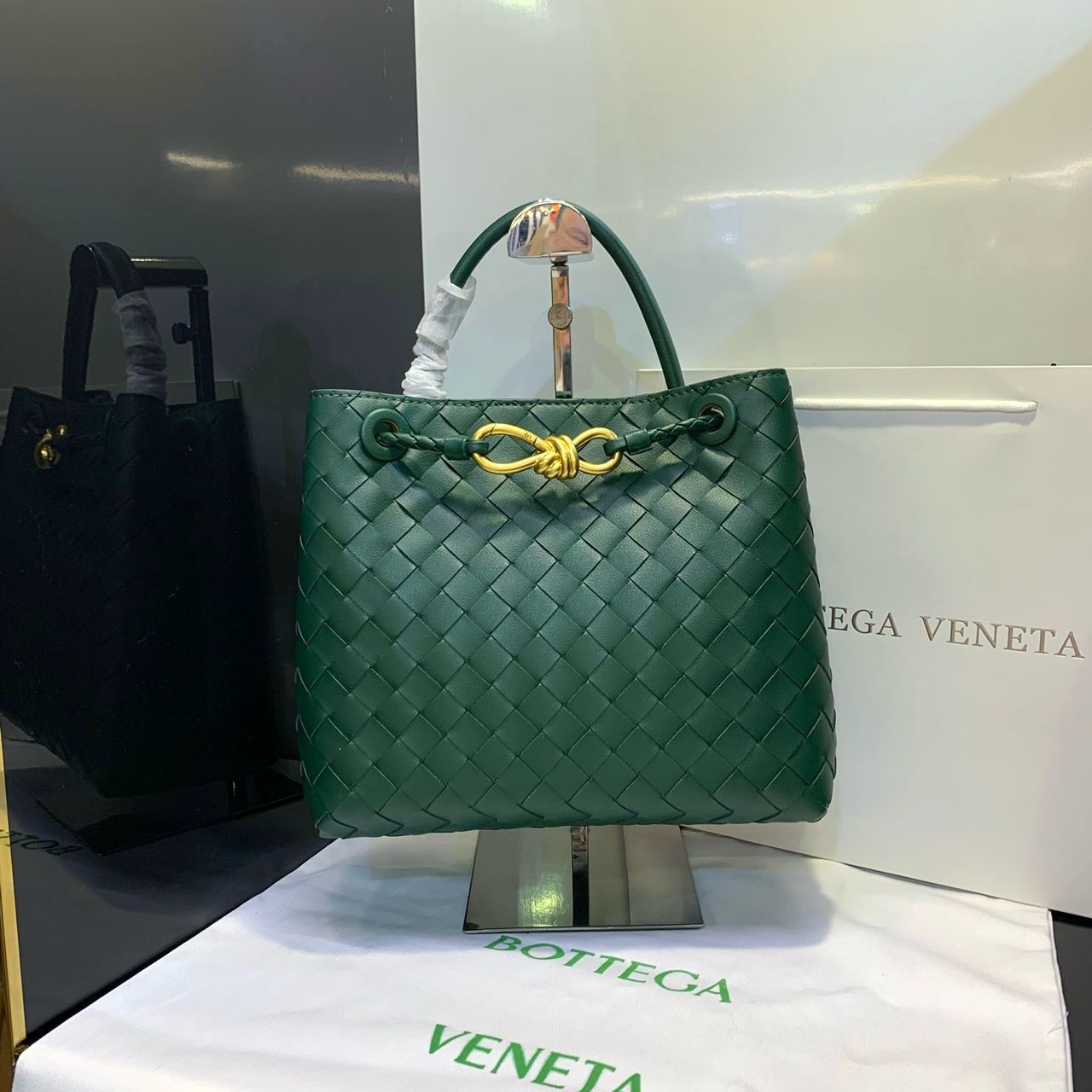 BOTTEGA VENETA Andiamo