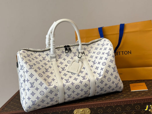 Louis Vuitton Women's Bag