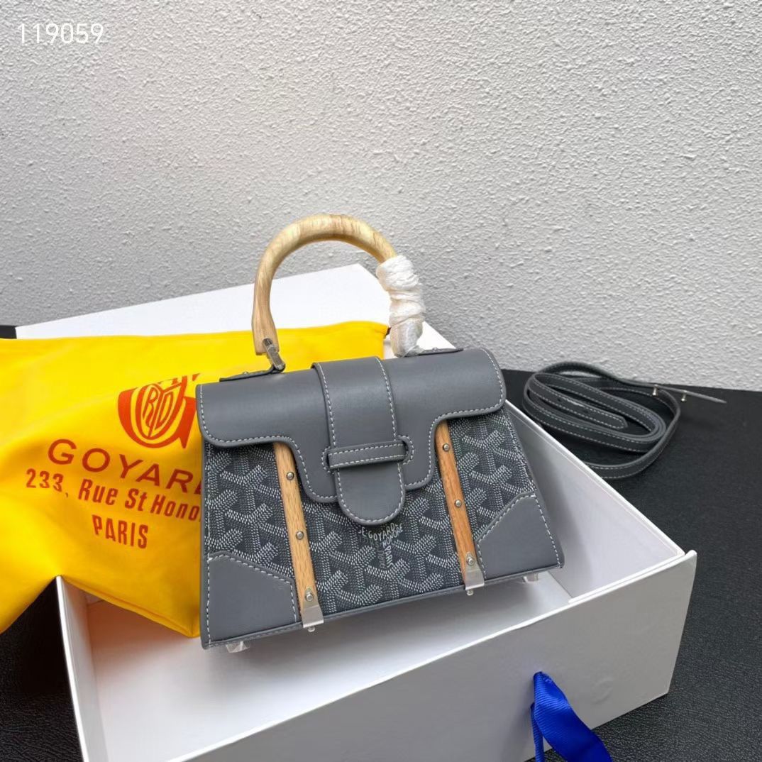 Grey Goyard handbag with elegant design