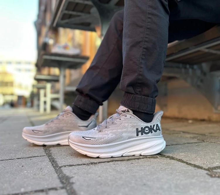 HOKA Bondi 9 light grey white sneakers on feet