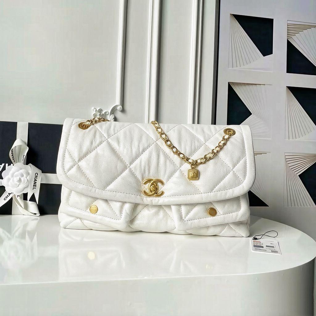 Pristine white quilted leather flap shoulder bag with gold chain strap
