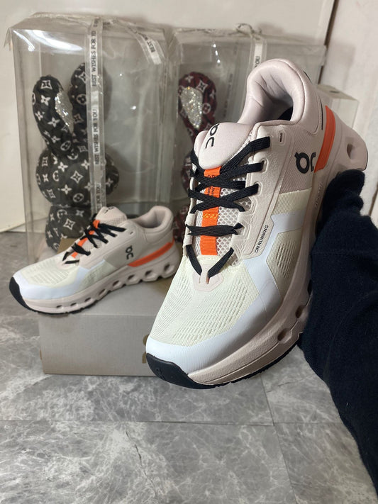 On Cloudrunner 2 White Sand men’s running shoes