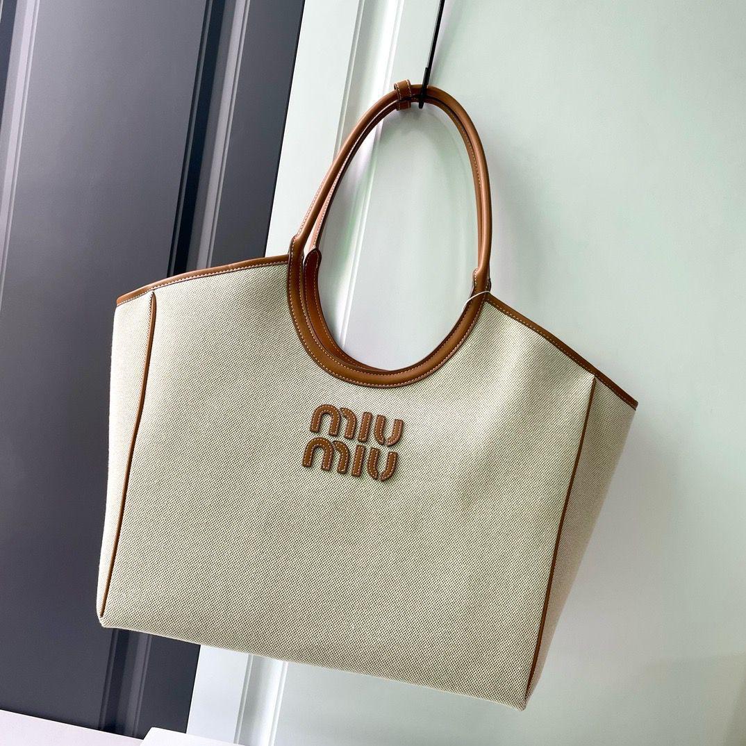 miu miu Women's bags