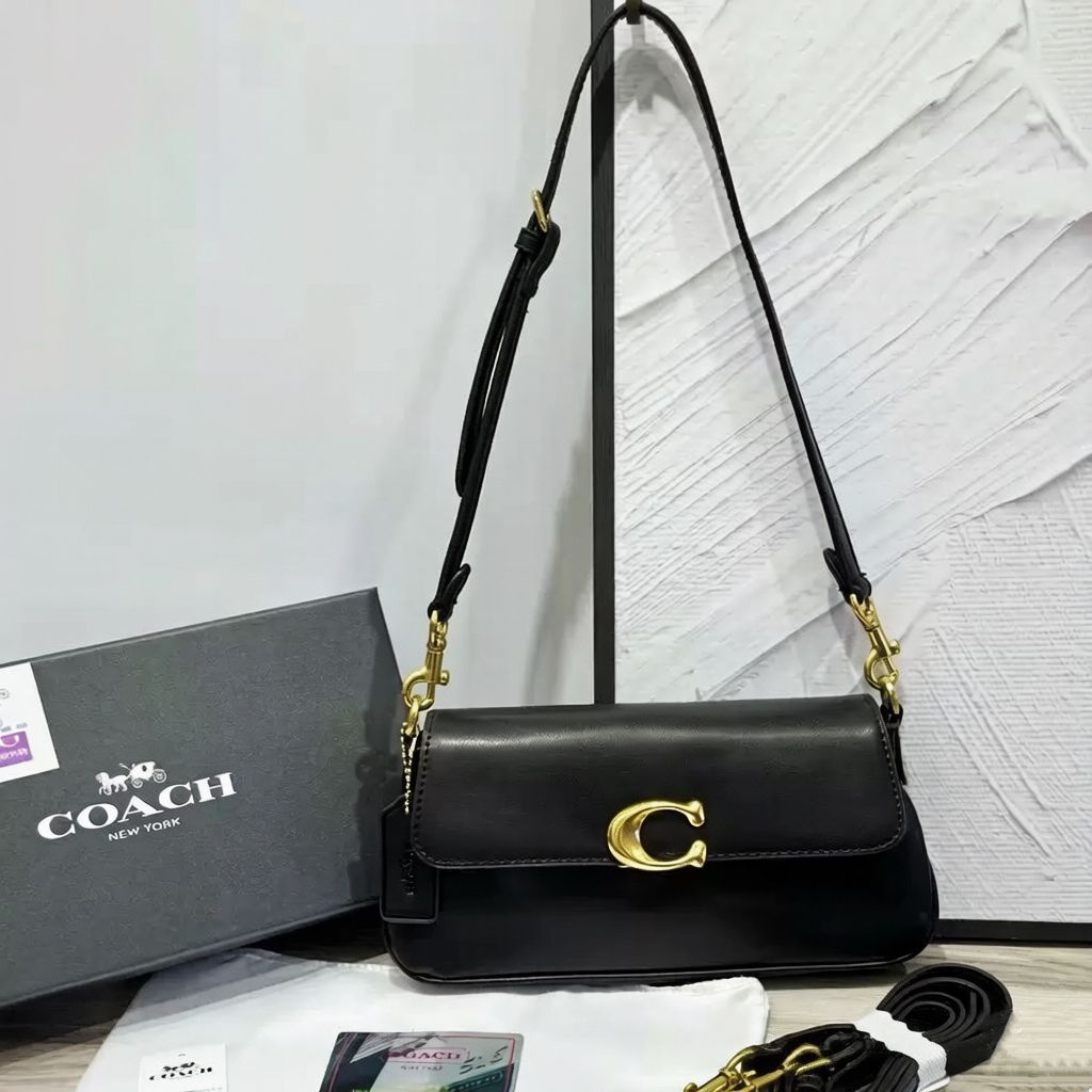 Red Coach style shoulder bag for women's fashion