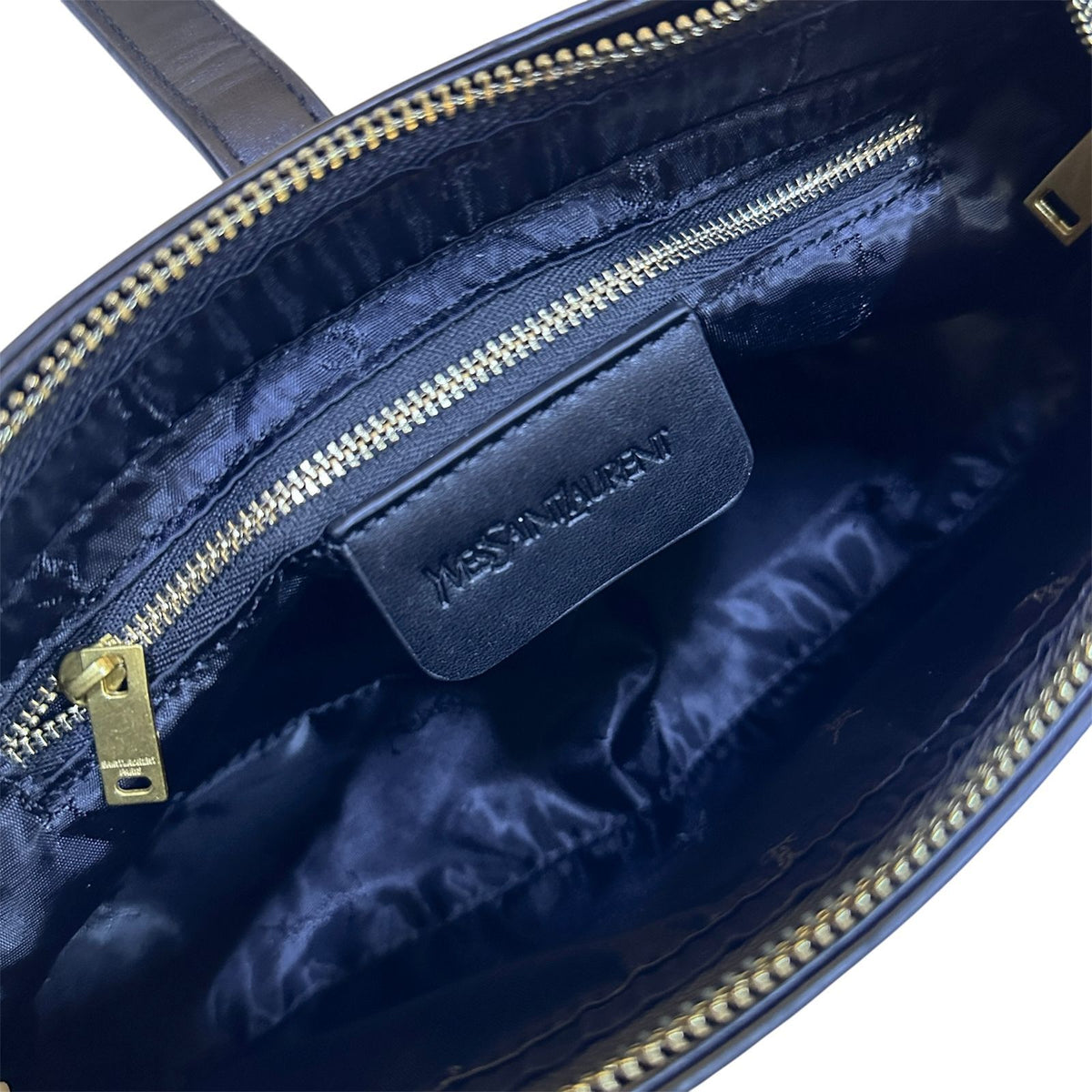 Saint Laurent Le 5 A 7 black shoulder bag interior view