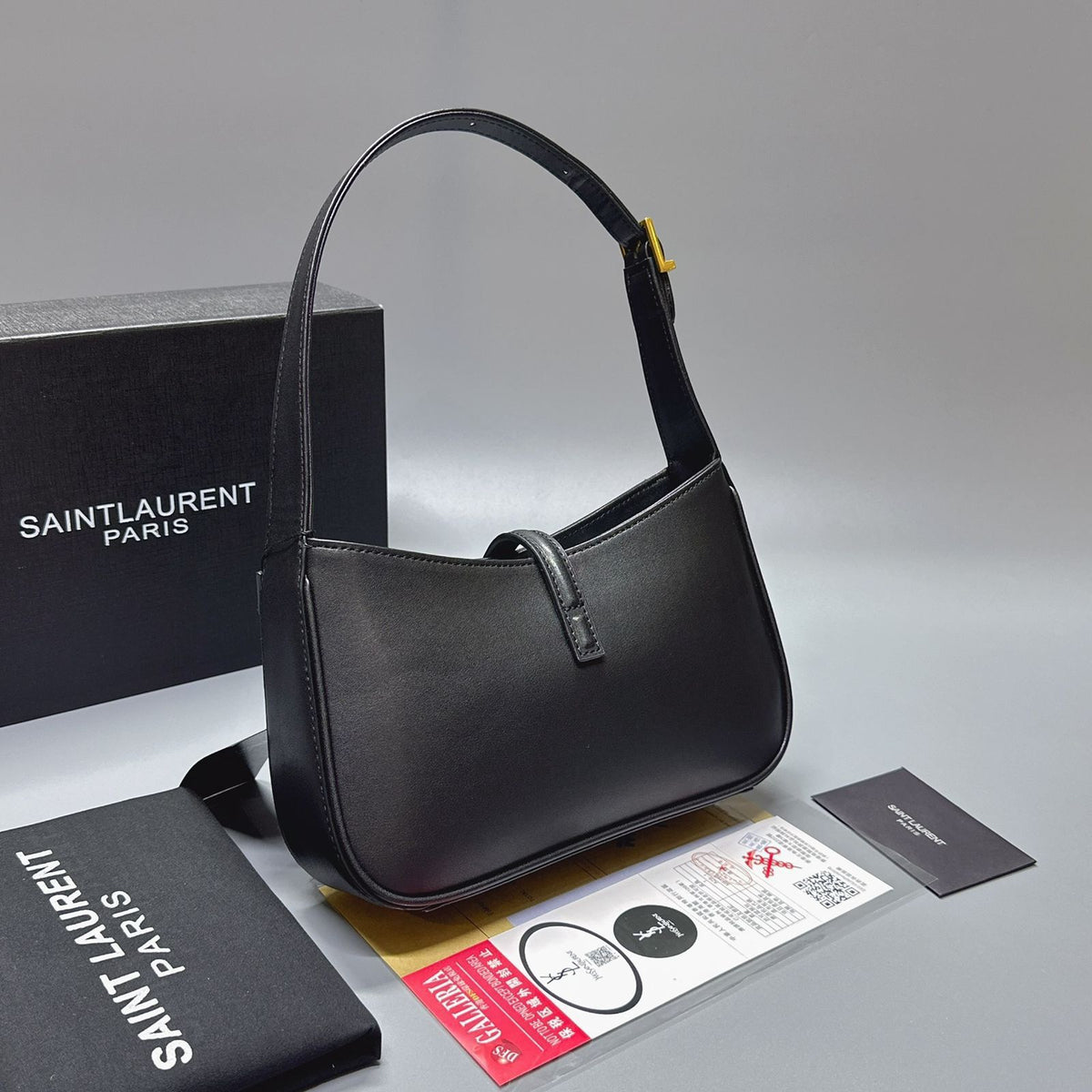Saint Laurent Le 5 A 7 black women's shoulder bag